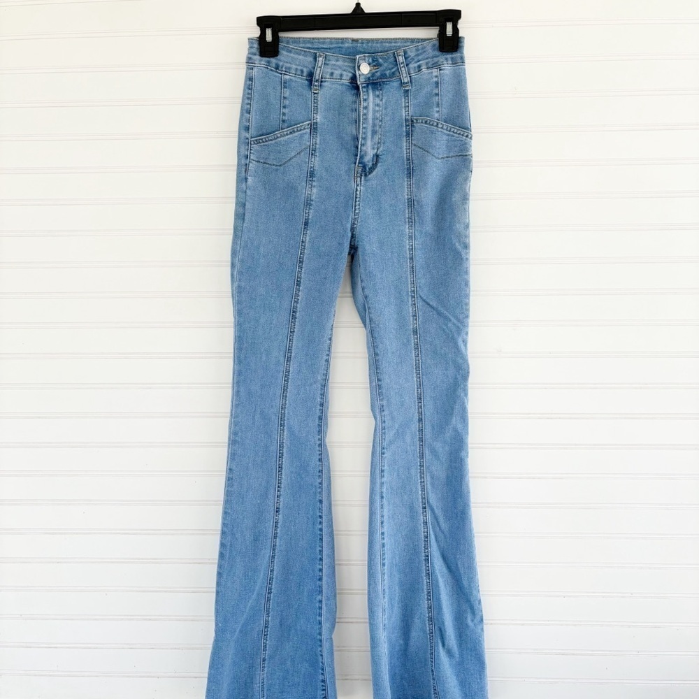 Women’s Flare jeans Size S